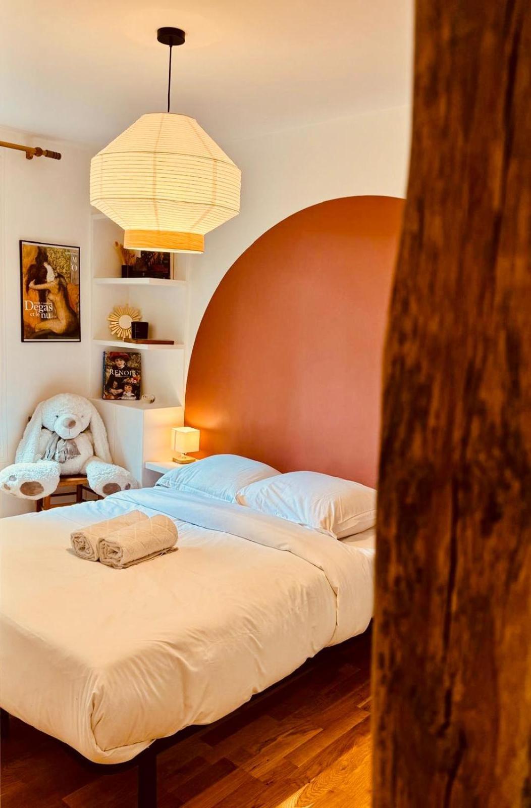 Charmant Appartement Au Coeur De Montmartre! Parijs Buitenkant foto